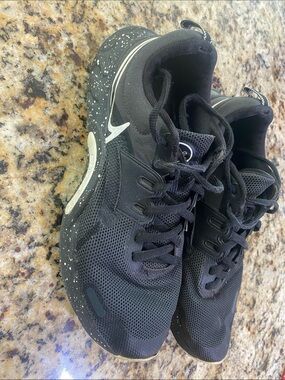 Nike Black Mesh Sneakers with White Speckle Sole